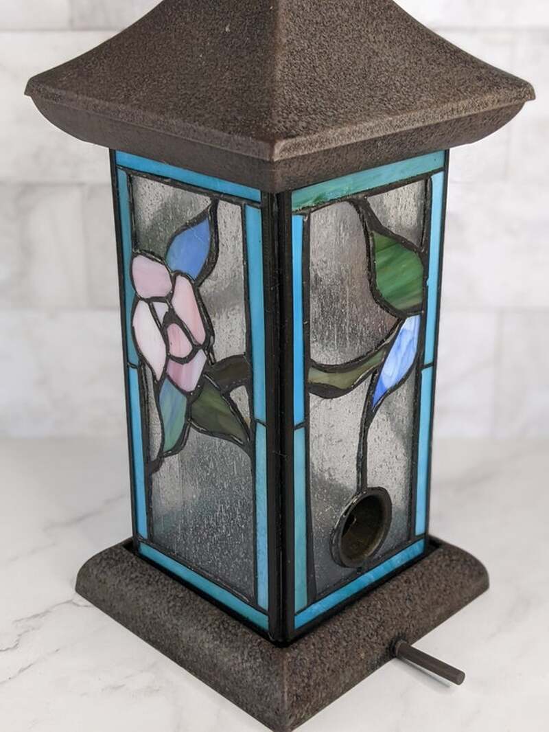Shop for Vintage and Pre-Owned Home Goods and Household Items